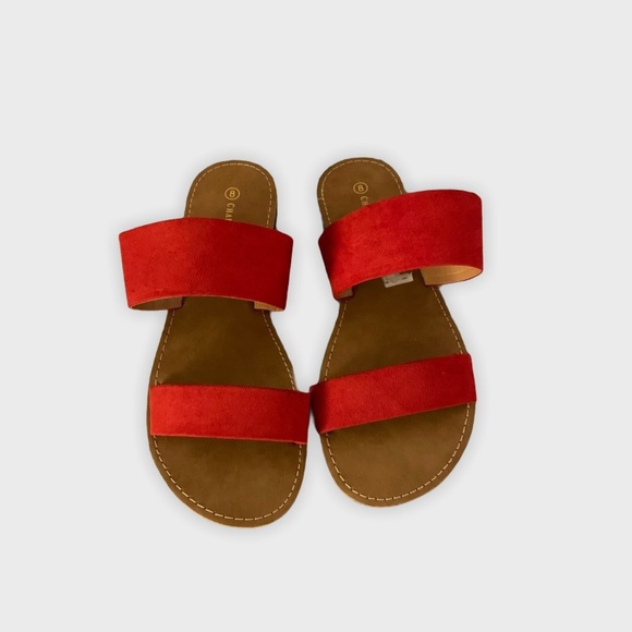 🎉 HP🎉 Slip On Double Strap Sandals - Picture 4 of 5